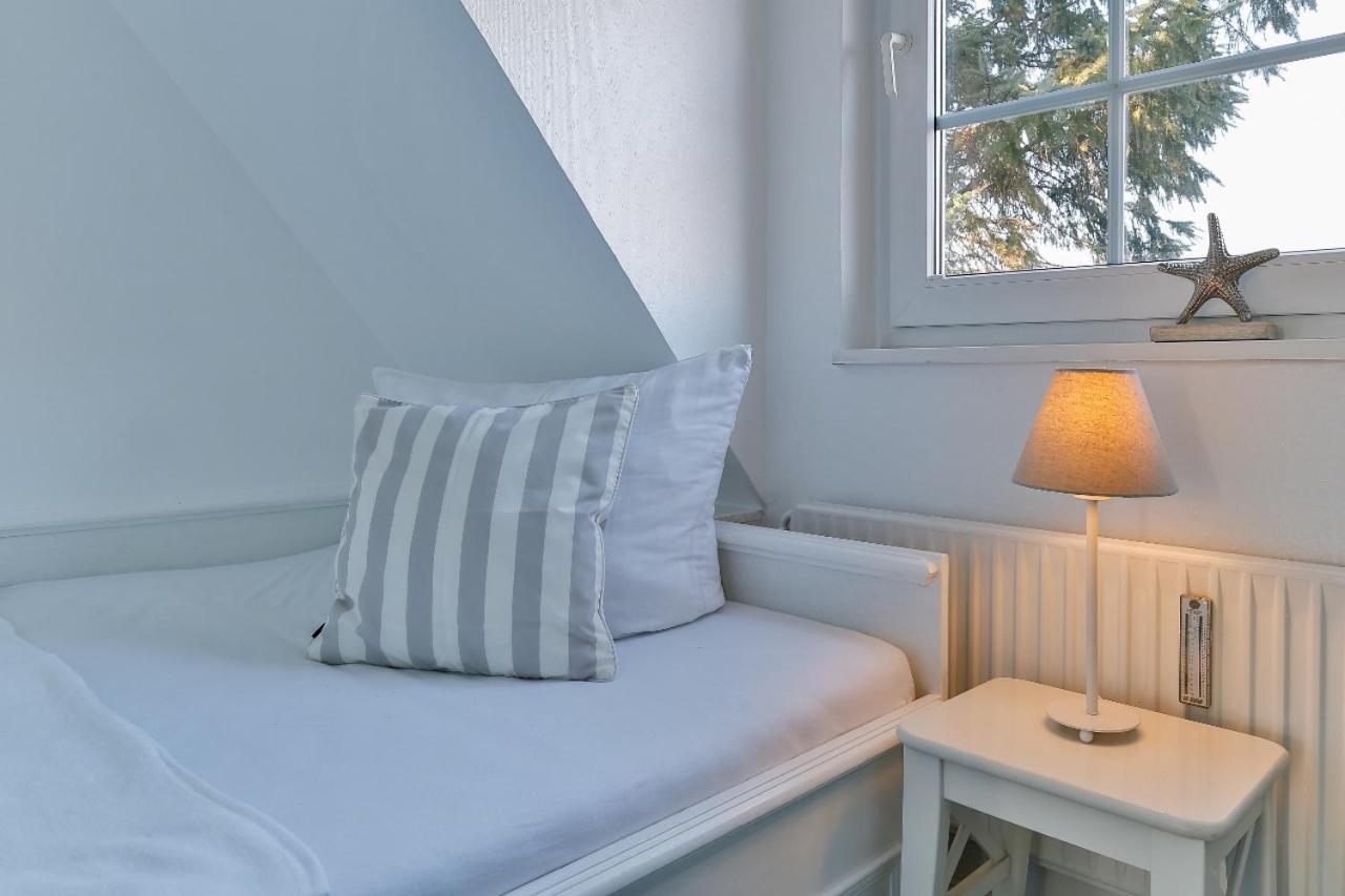 Nelle 1 Stock Lägenhet Wenningstedt-Braderup Exteriör bild